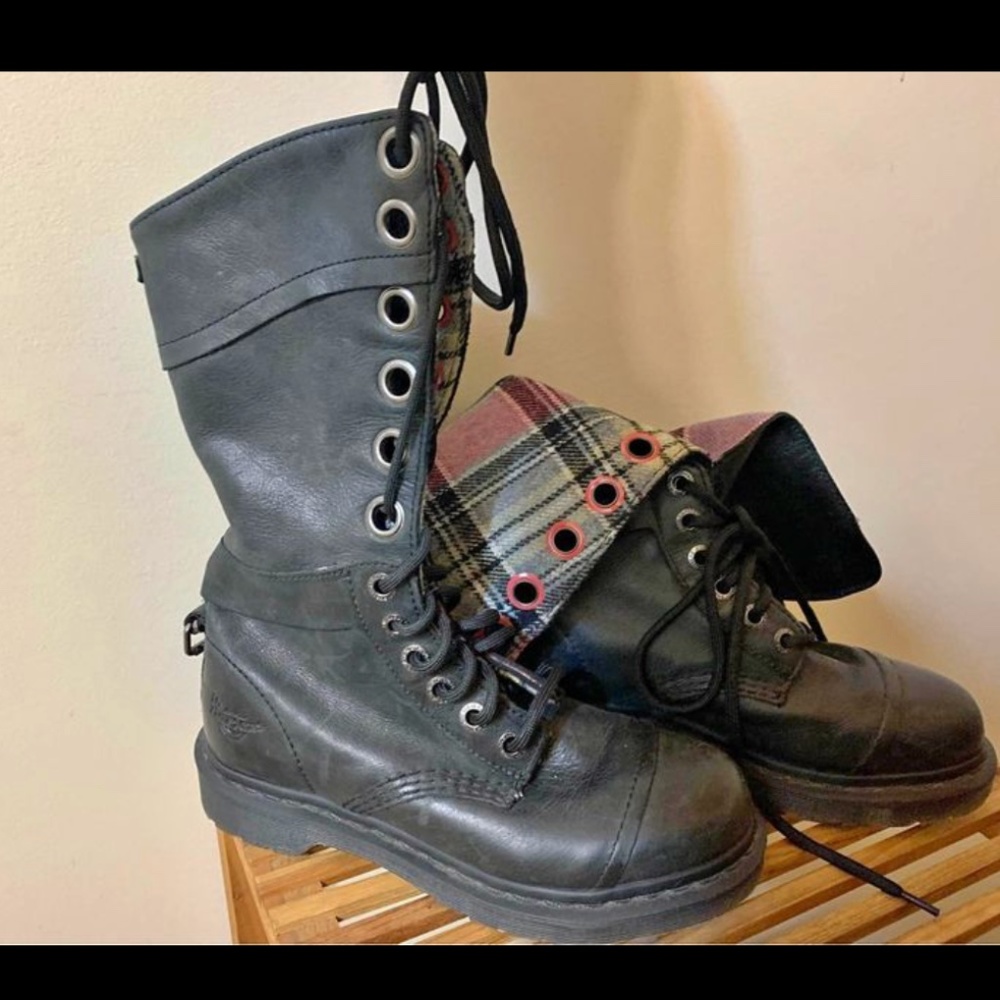 Dr. Martens SOLD